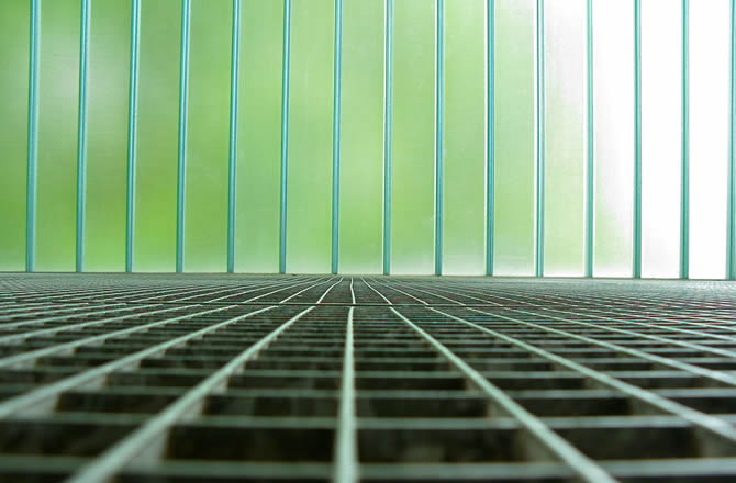 css_grid_header